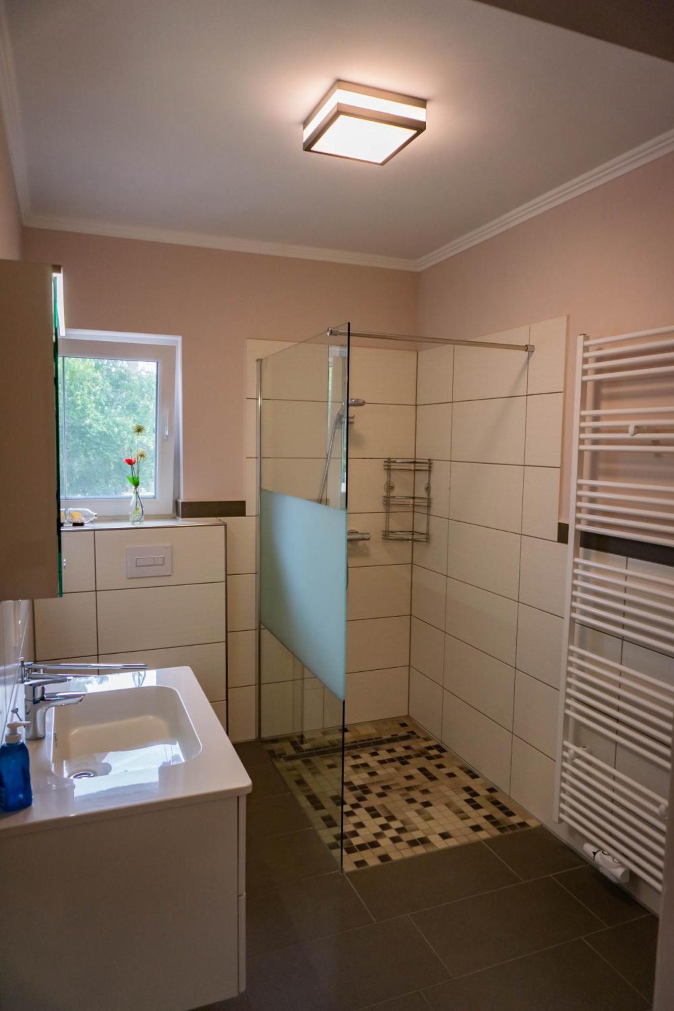 Ferienwohnung Haus Strandglueck - Urlaub Mit Blick Auf Den Duemmer See Lembruch Exterior foto